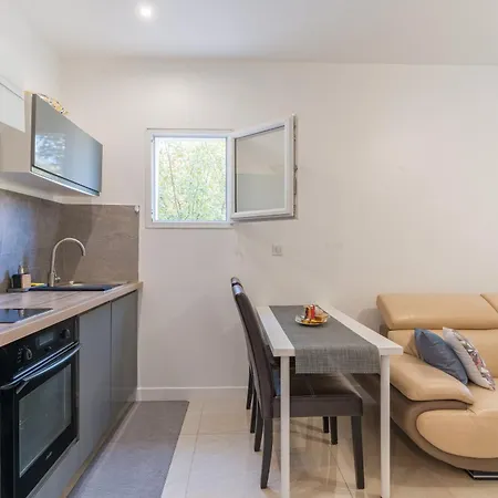 Independant Avec Jardin 엑상프로방스