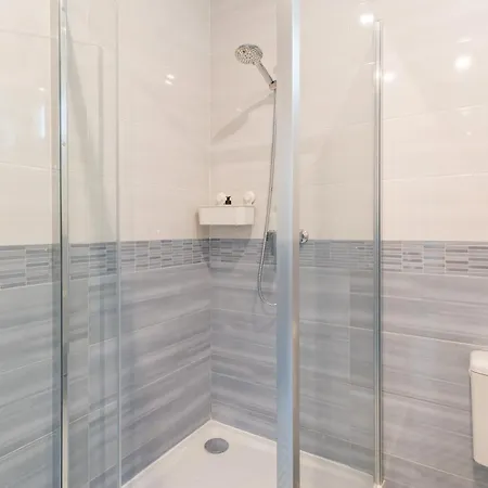 Independant Avec Jardin 아파트 *