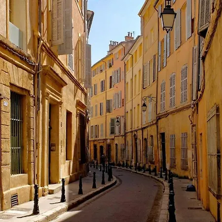 Independant Avec Jardin * 엑상프로방스